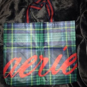 Aerie reusable shopping bag/tote